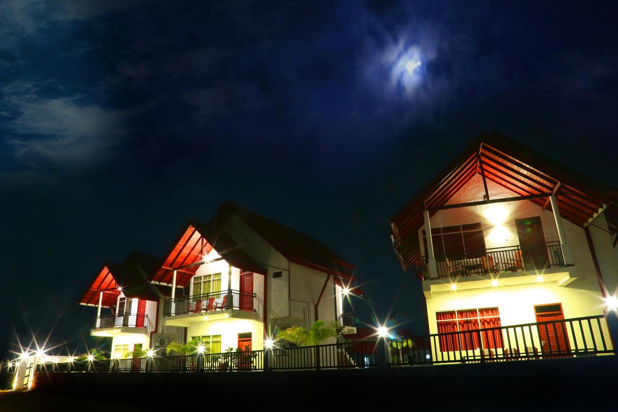 Avonil Resort Yala Тиссамахарама Экстерьер фото
